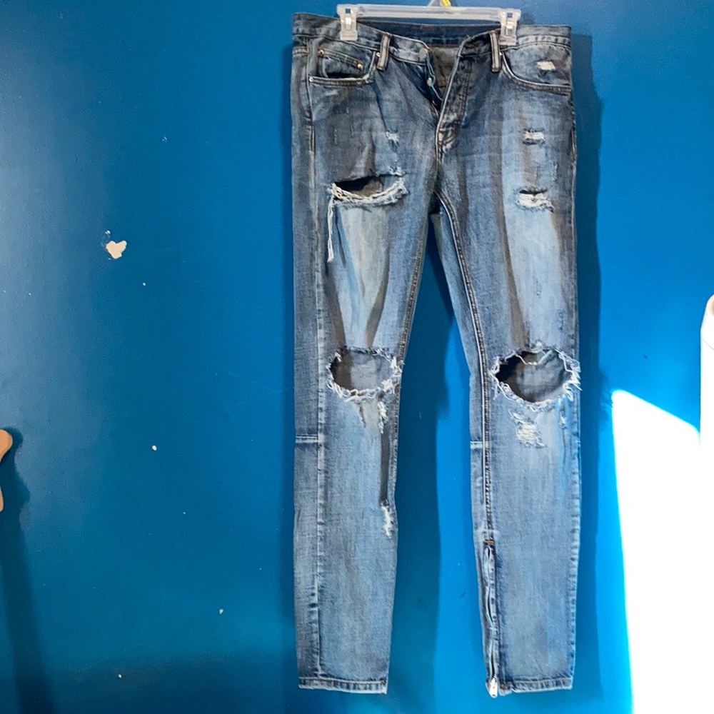Men’s mnml button fly zipper ankle size 34 Jeans